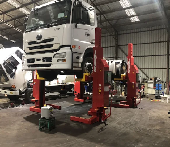 Why Choose G M Truck